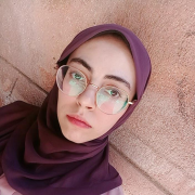 صورة بثينة عرابي