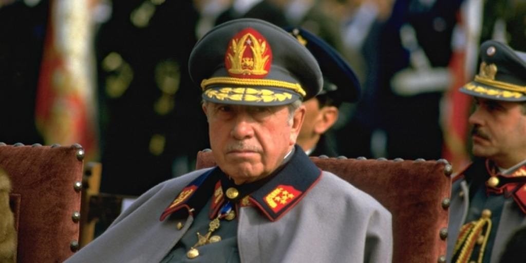  التفرقة بين النظام العالميّ، والنظام الدولي Pinochet-012-1024x512