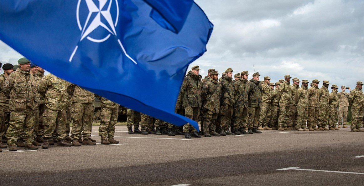 لماذا أصبح الناتو نقطة الارتكاز في الحرب الروسية الأوكرانية