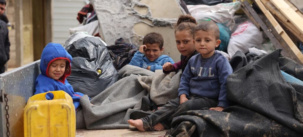 أطفال غزة... مستقبل يمتحن ضمير العالم