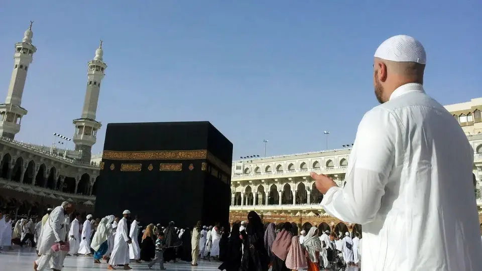 كن نجما صادقا لأمتك بعد الحج