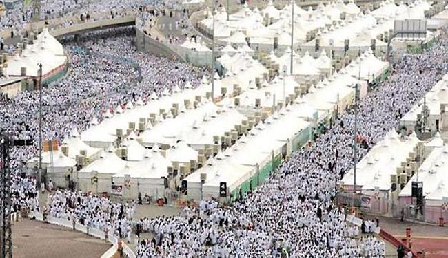 ملايين الحجاج يتوجهون لمنى